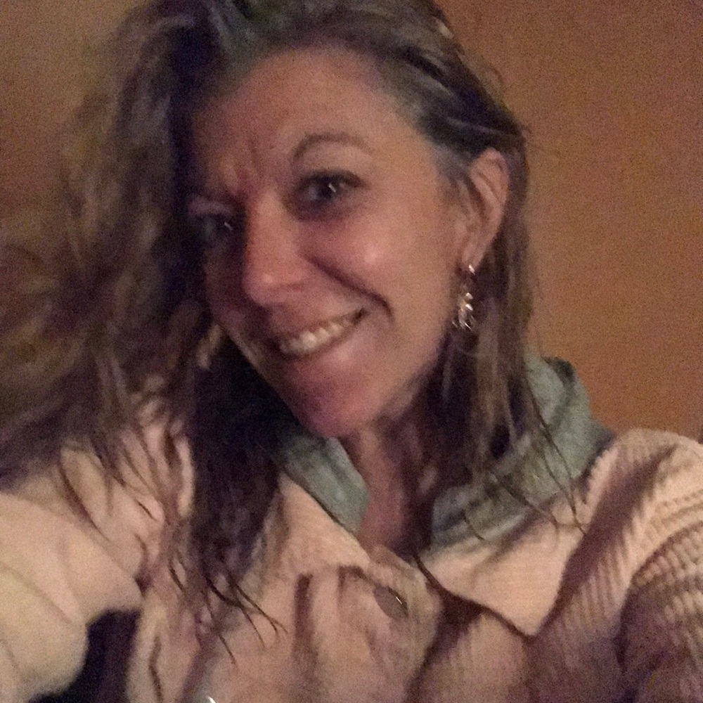 Meet your Posher, Stefanie